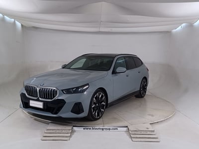 BMW Serie 5 Touring 520d  48V xdrive MSport auto del 2024 usata a Moncalieri