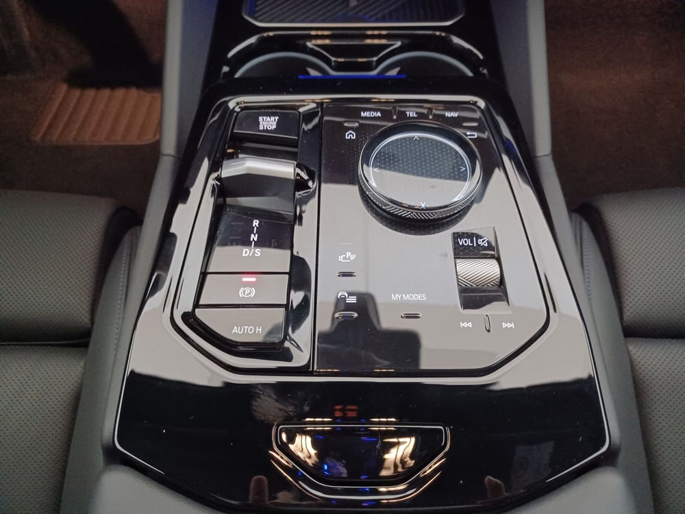 BMW Serie 5 Touring usata a Torino (11)