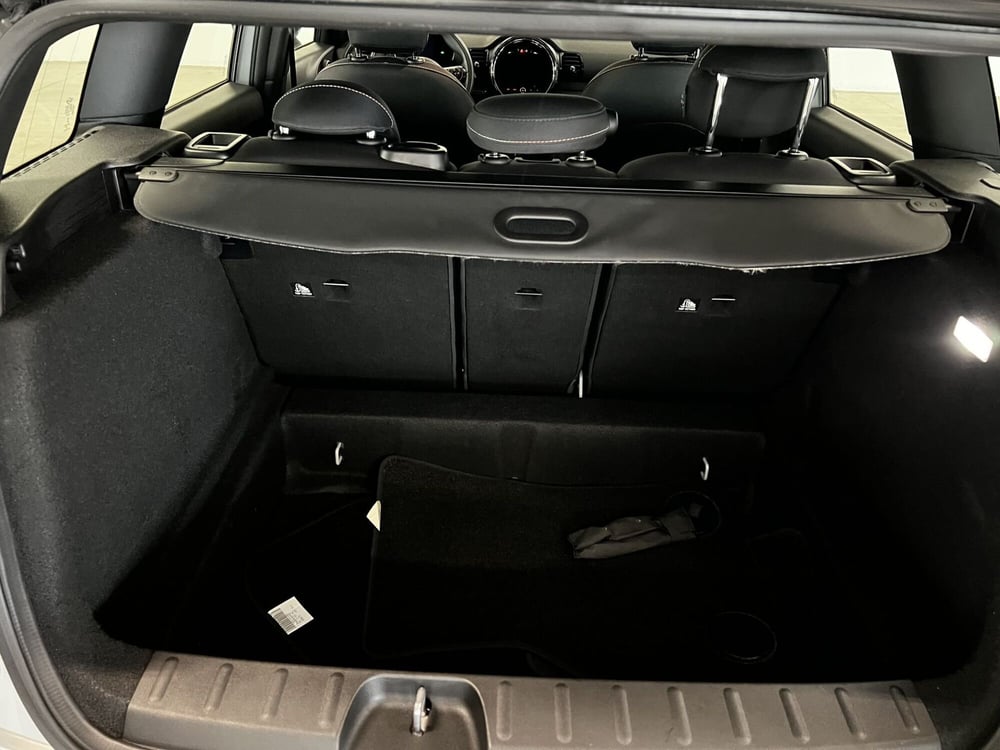 MINI Mini Clubman usata a Torino (11)