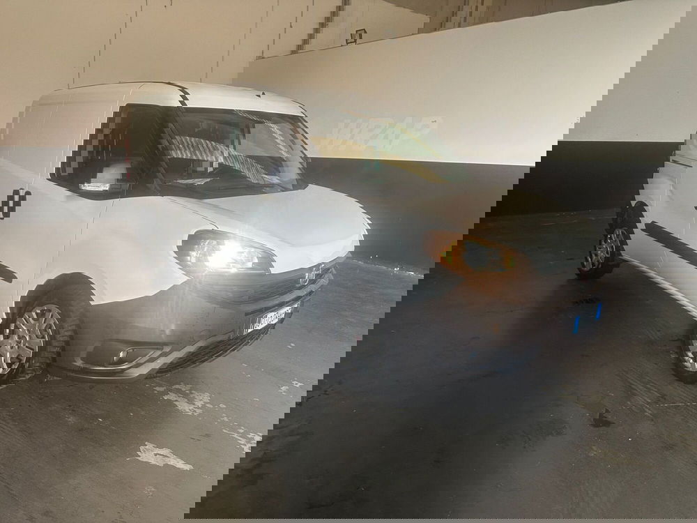 Fiat Doblò Furgone usata a Milano (3)