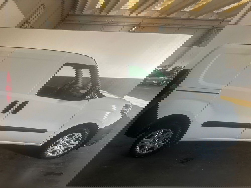 Fiat Doblò Furgone usata a Milano (4)