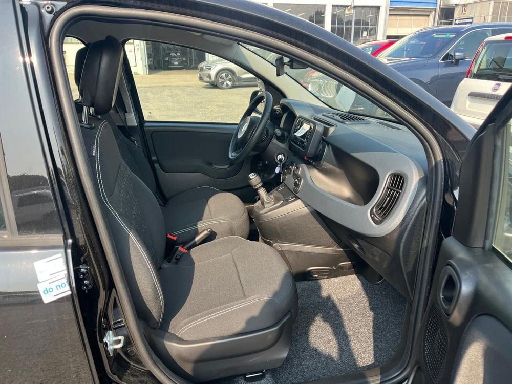 Fiat Panda Cross nuova a Milano (12)