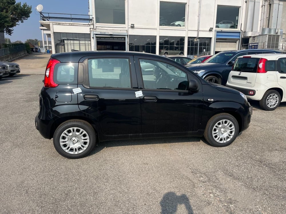 Fiat Panda Cross nuova a Milano (4)
