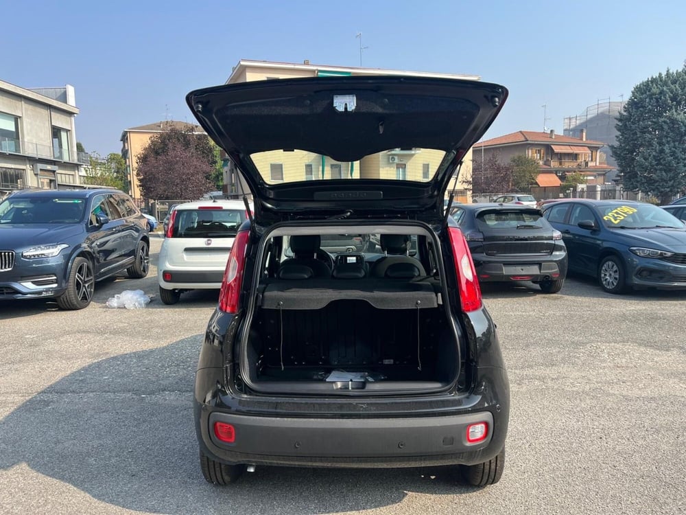 Fiat Panda Cross nuova a Milano (9)