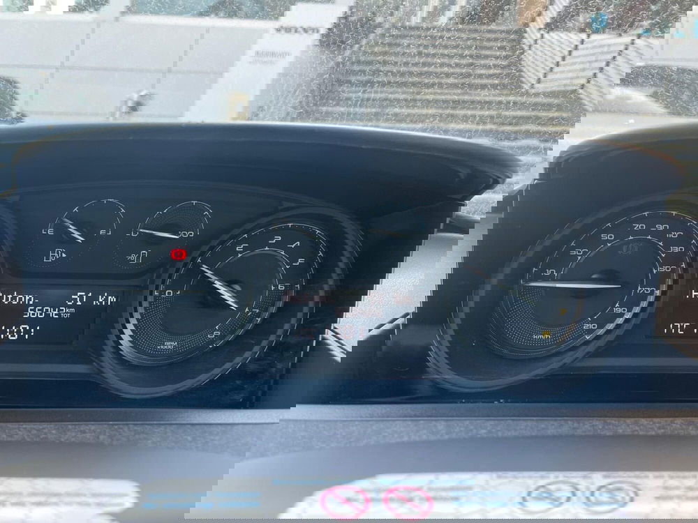 Lancia Ypsilon usata a Milano (18)