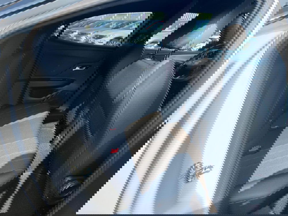 Opel Mokka nuova a Milano (14)