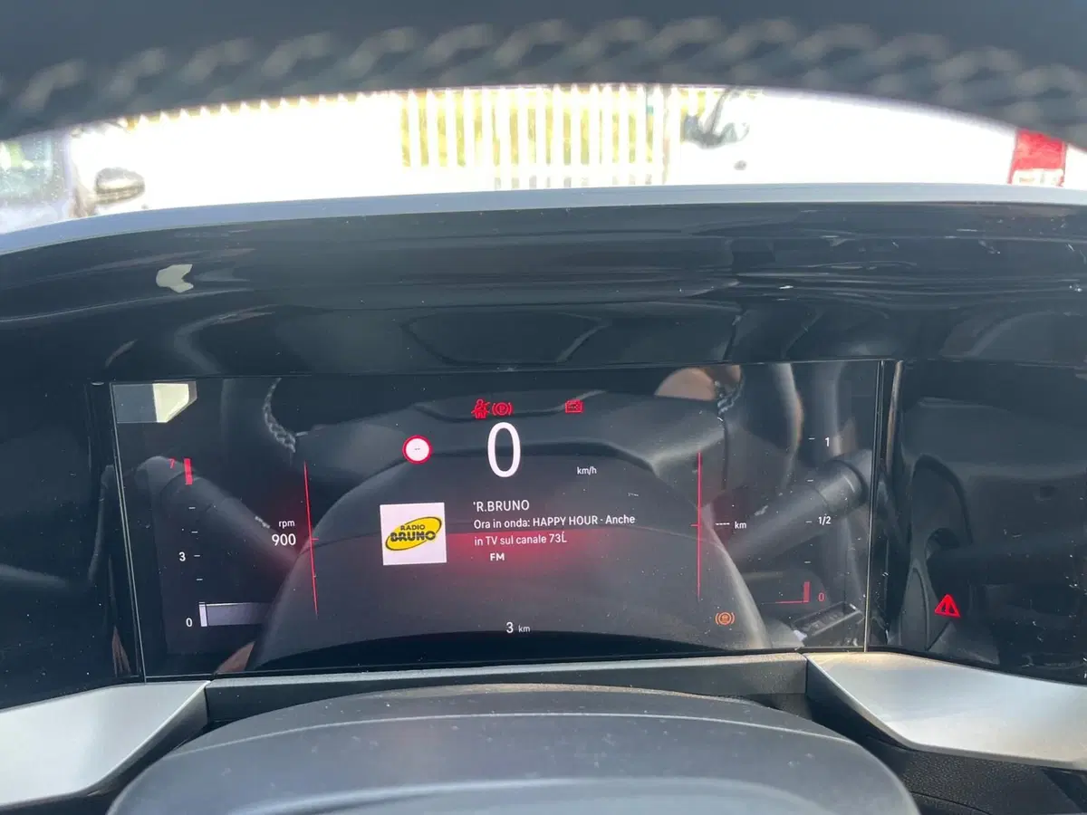 Opel Mokka nuova a Milano (18)