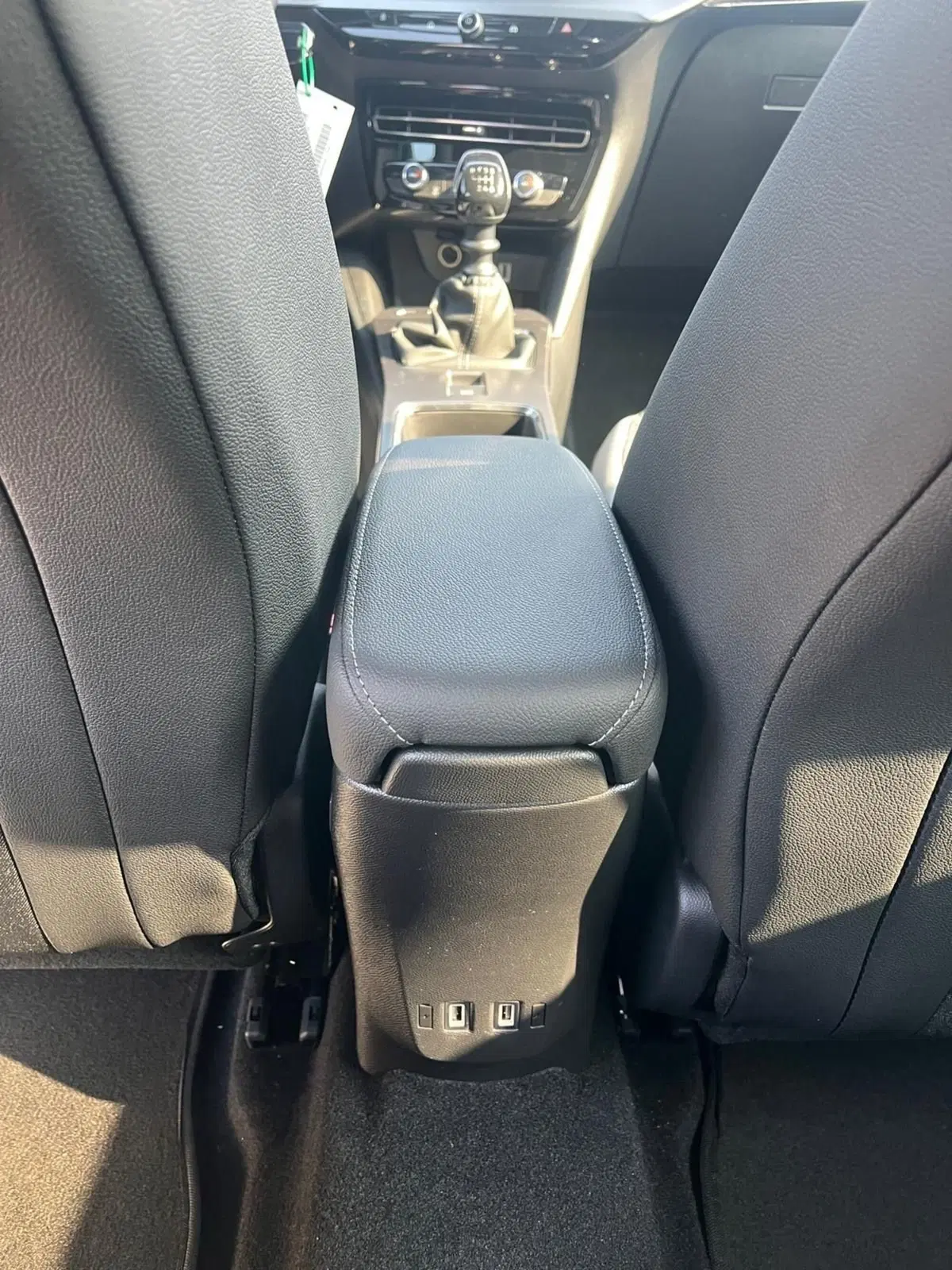 Opel Mokka nuova a Milano (19)