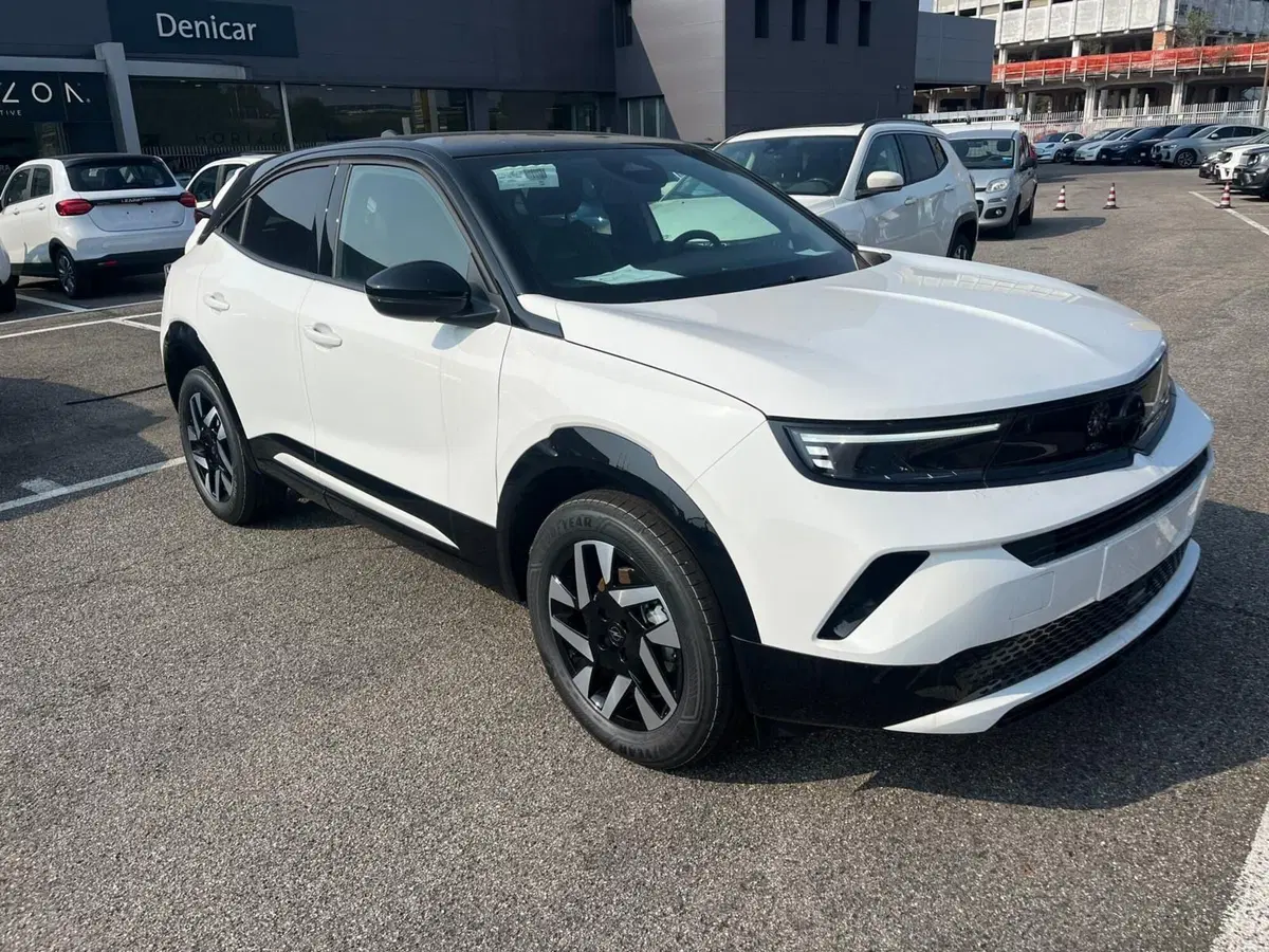 Opel Mokka nuova a Milano (3)
