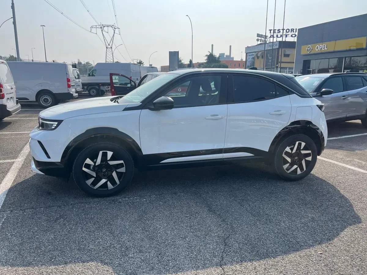 Opel Mokka nuova a Milano (5)