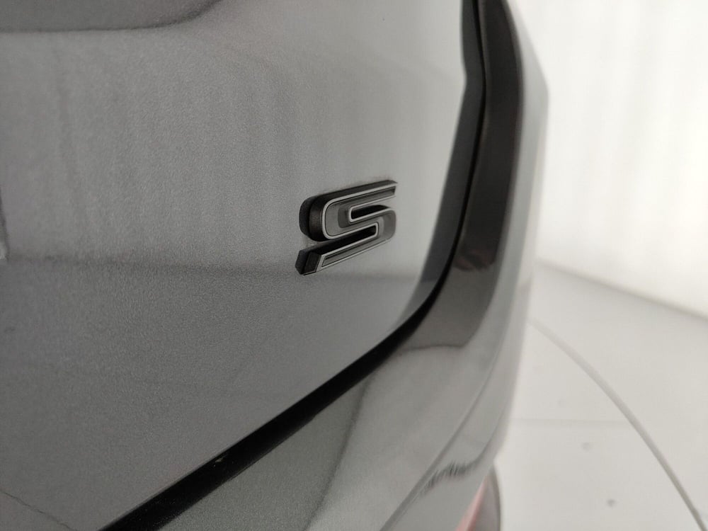 Jeep Compass nuova a Caserta (11)