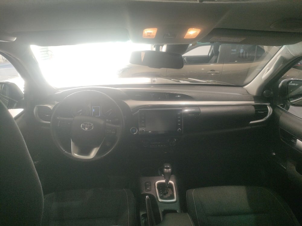 Toyota Hilux usata a Catania (10)