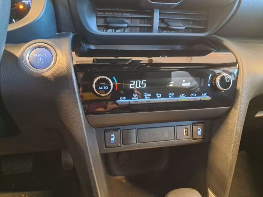 Toyota Yaris Cross usata a Cagliari (19)