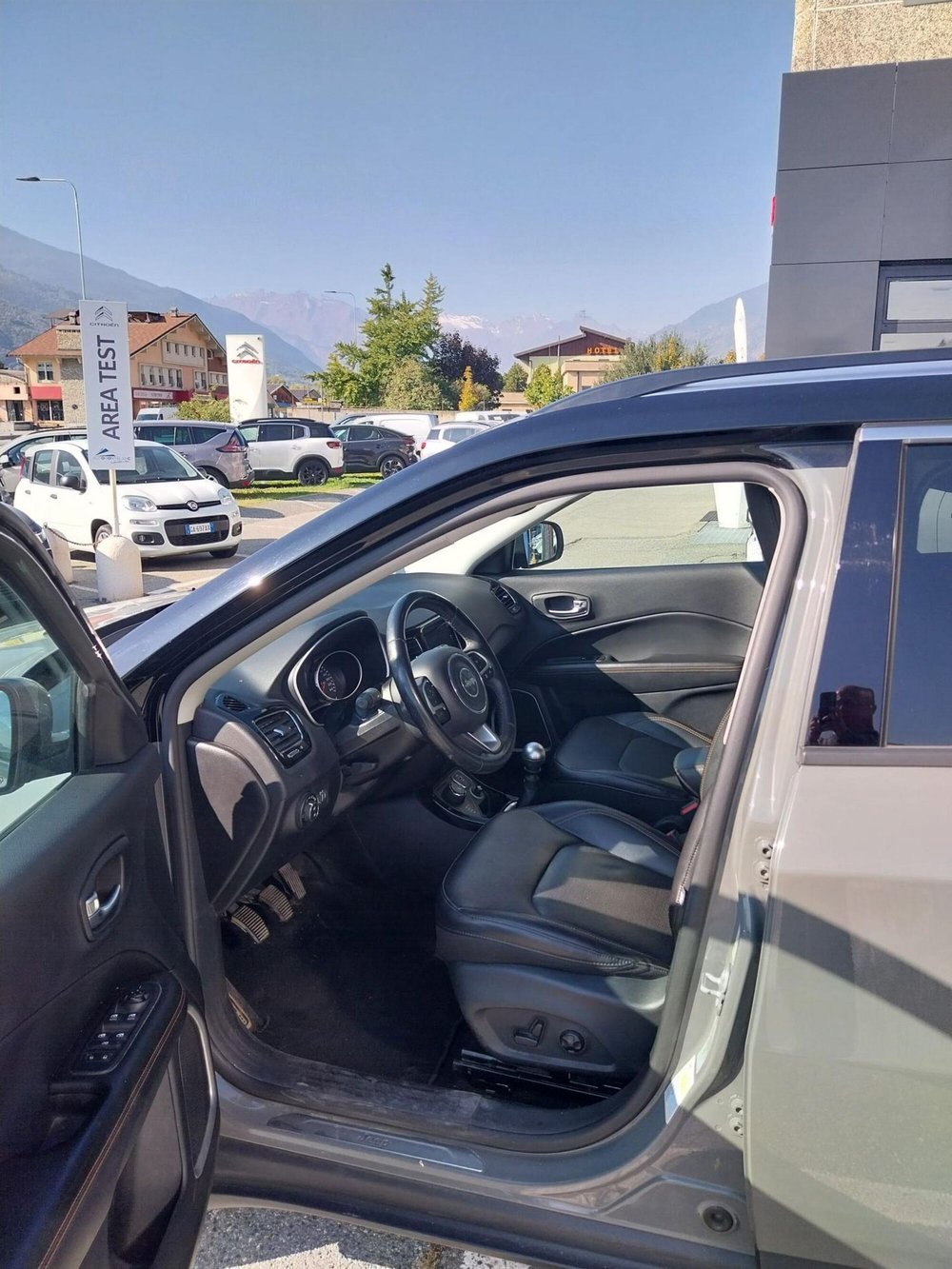 Jeep Compass usata a Aosta (8)