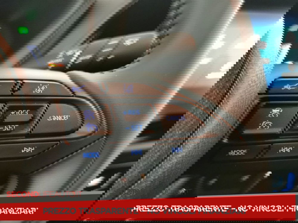 Toyota Aygo X nuova a Chieti (11)