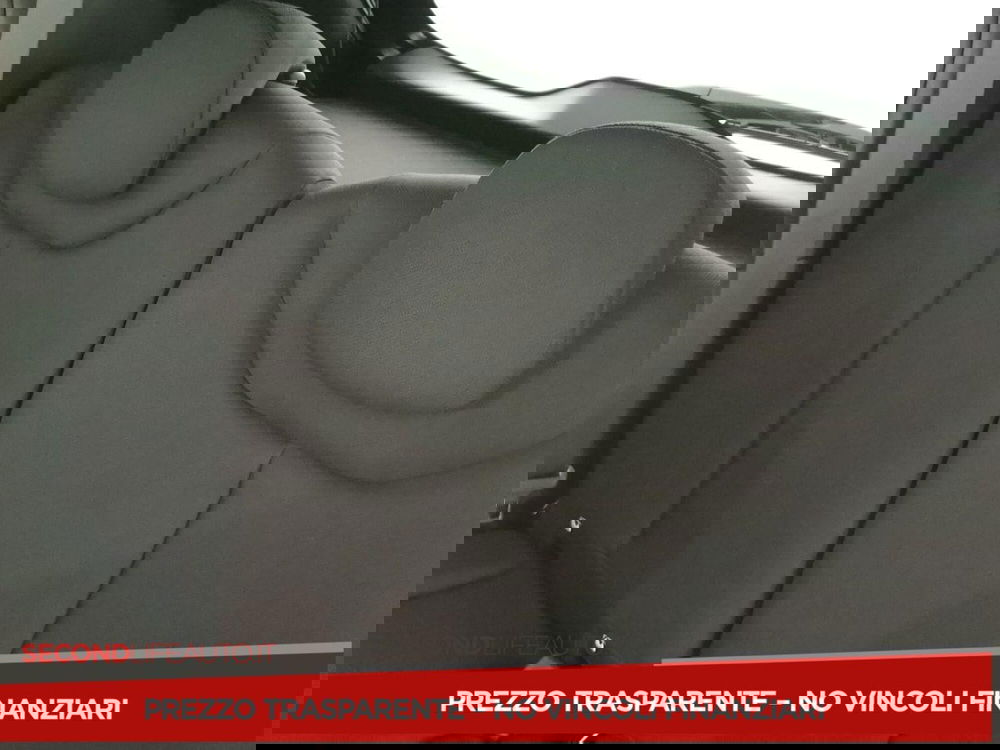 Toyota Aygo X nuova a Chieti (15)