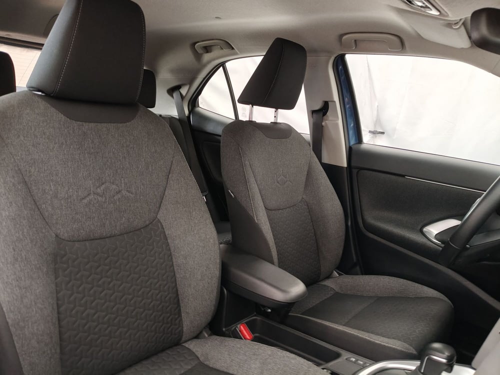 Toyota Yaris Cross usata a Roma (7)