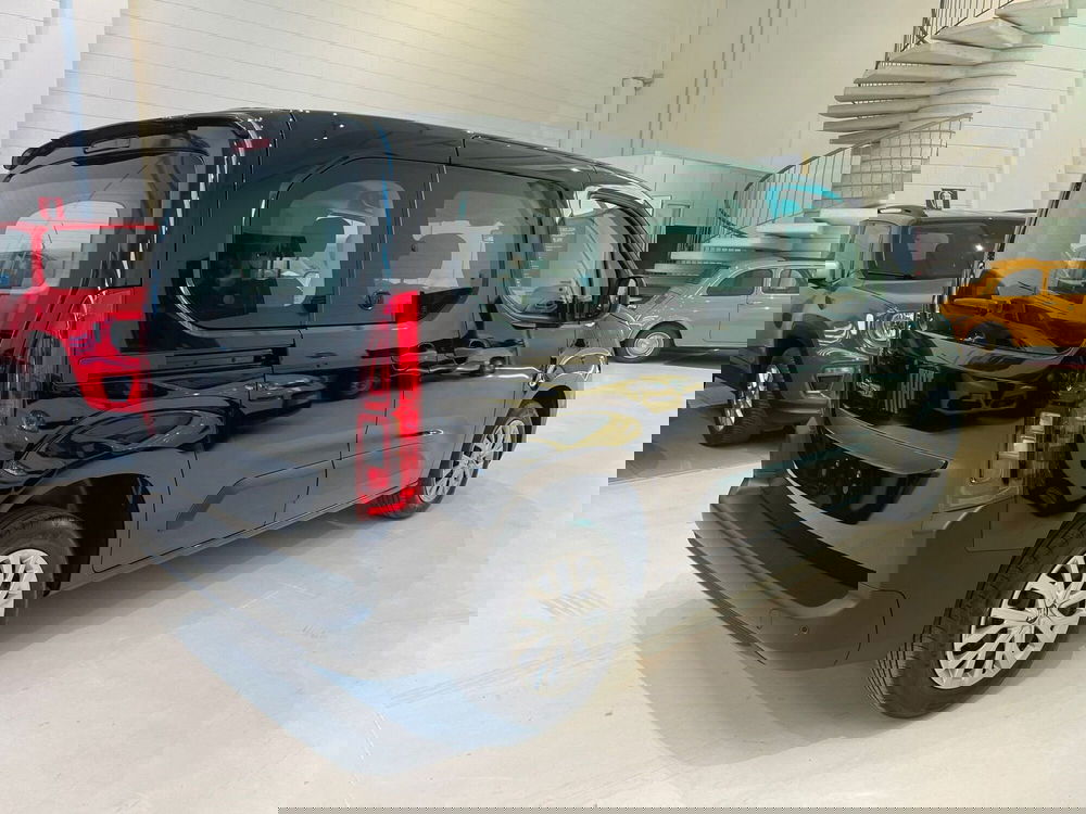 Fiat Doblò nuova a Reggio Emilia (2)