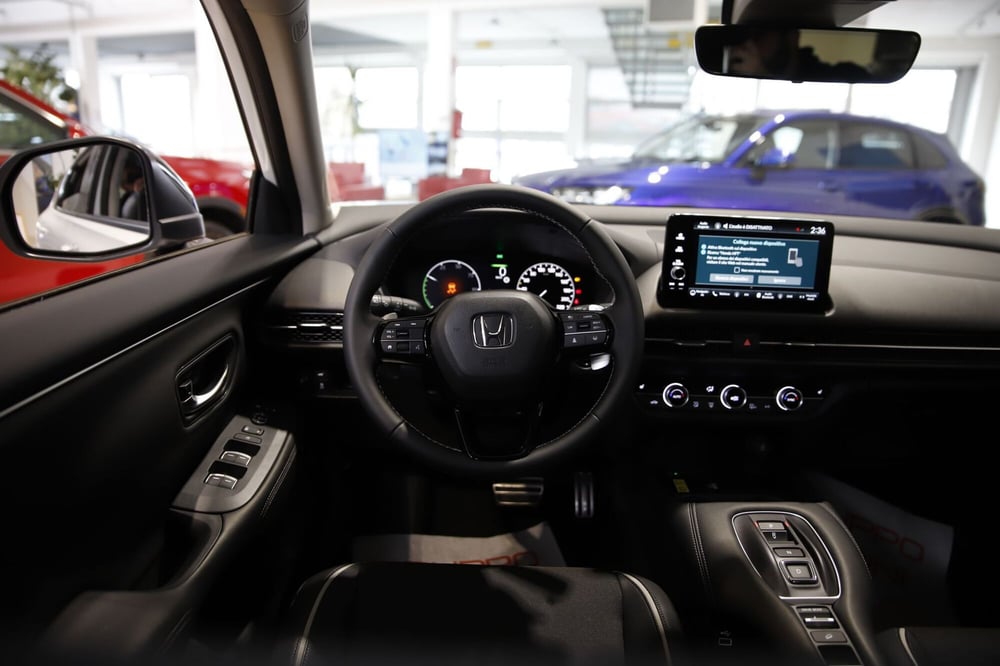 Honda ZR-V nuova a Bologna (10)