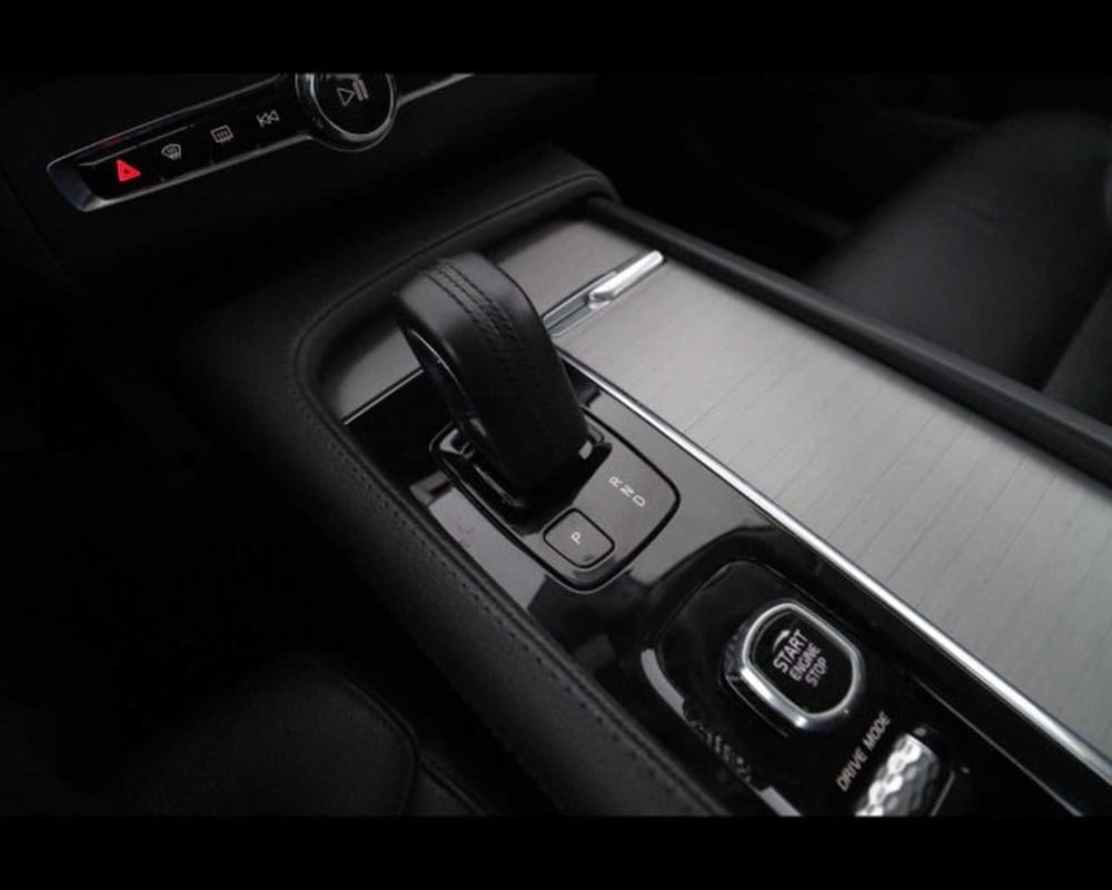 Volvo XC90 usata a Bologna (17)