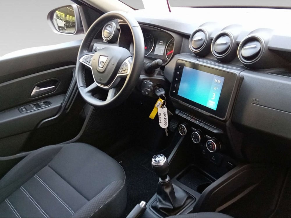 Dacia Duster usata a Firenze (12)