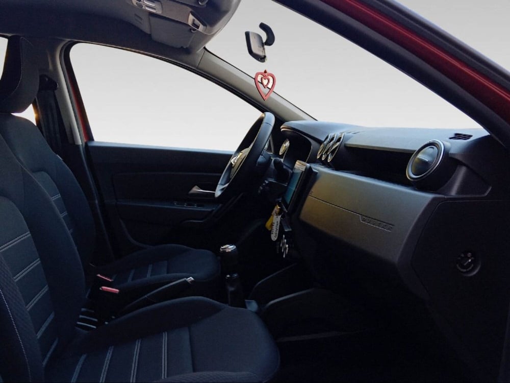 Dacia Duster usata a Firenze (13)