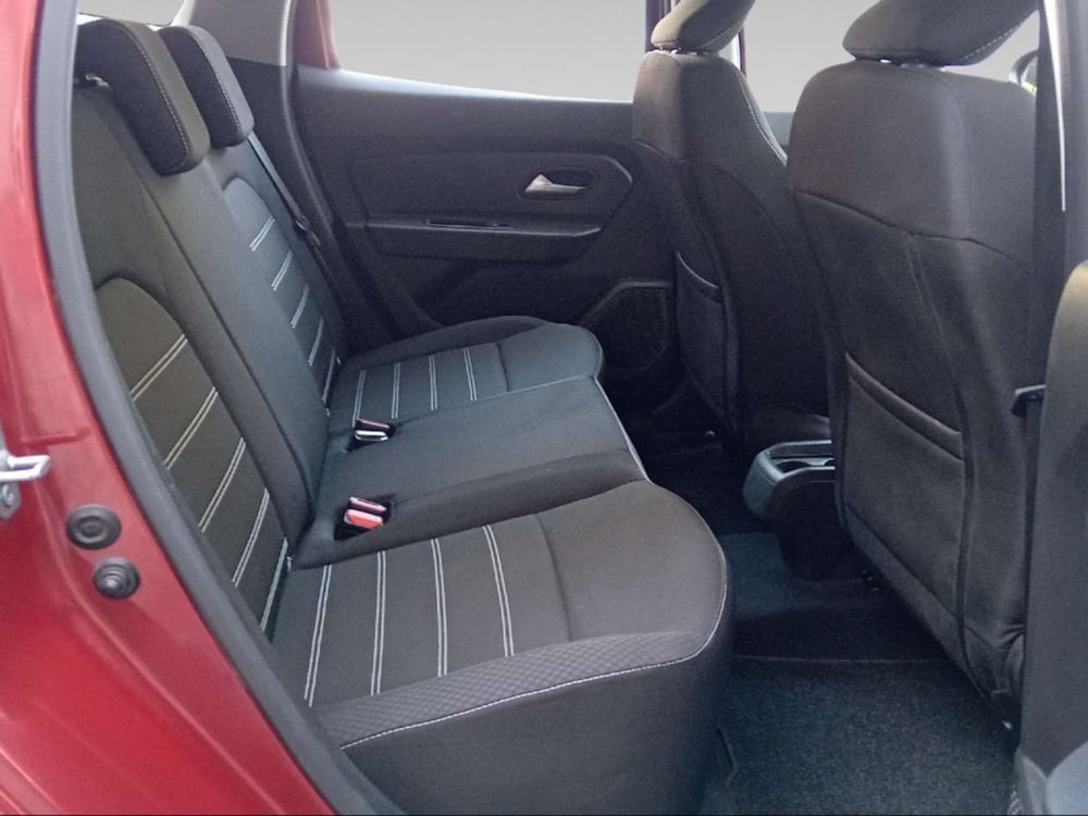 Dacia Duster usata a Firenze (15)