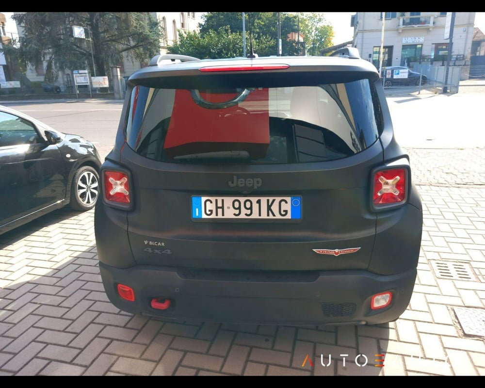 Jeep Renegade nuova a Parma (4)