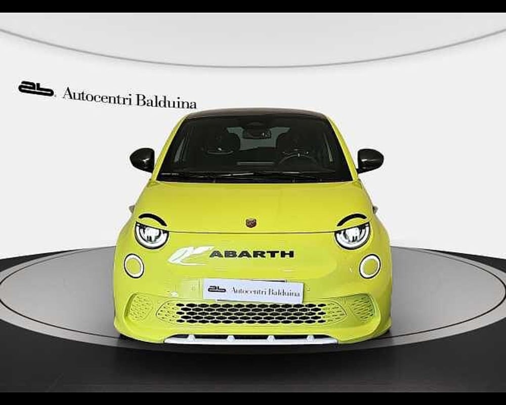 Abarth 500e Cabrio usata a Roma (2)