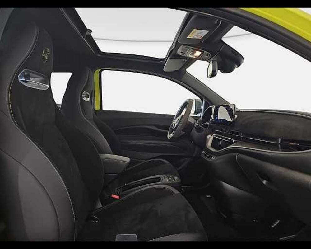 Abarth 500e Cabrio usata a Roma (8)