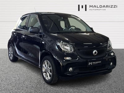 smart forfour forfour 70 1.0 twinamic Youngster del 2019 usata a Bari