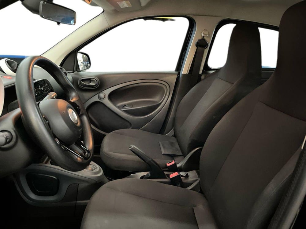 smart forfour usata a Bari (17)
