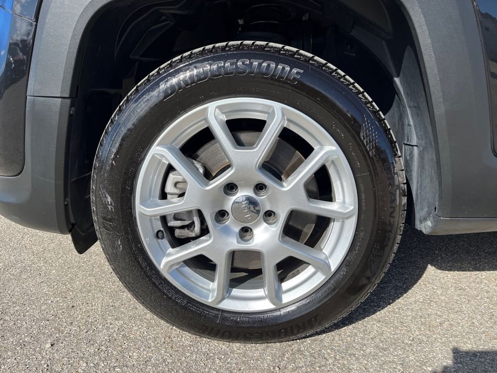 Jeep Renegade usata a Bari (6)