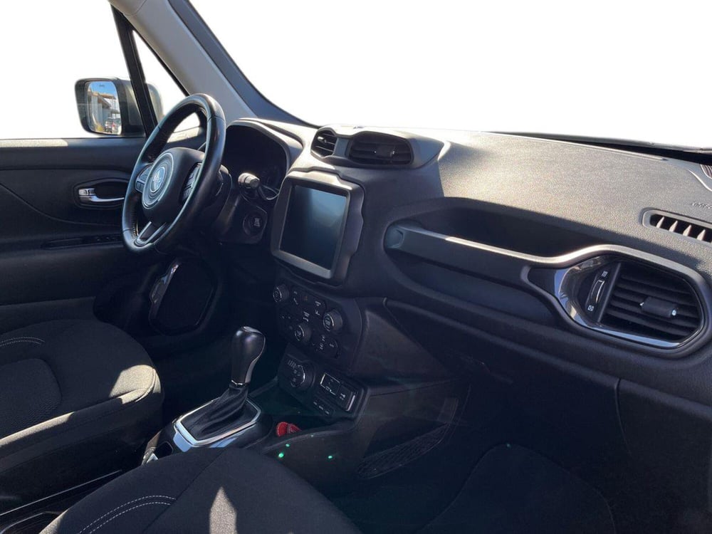 Jeep Renegade usata a Bari (9)