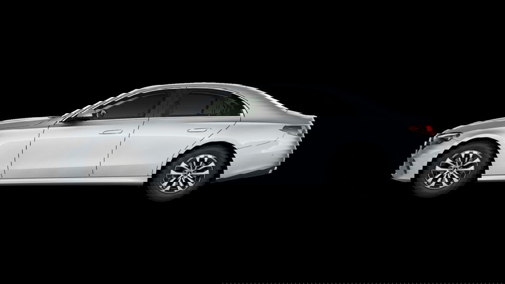 Mercedes-Benz Classe C nuova a Milano (2)