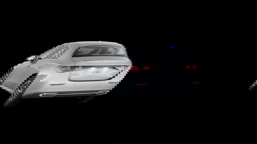 Mercedes-Benz Classe C nuova a Milano (3)