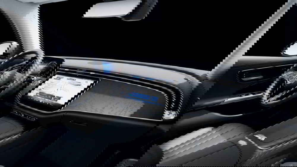 Mercedes-Benz Classe C nuova a Milano (5)