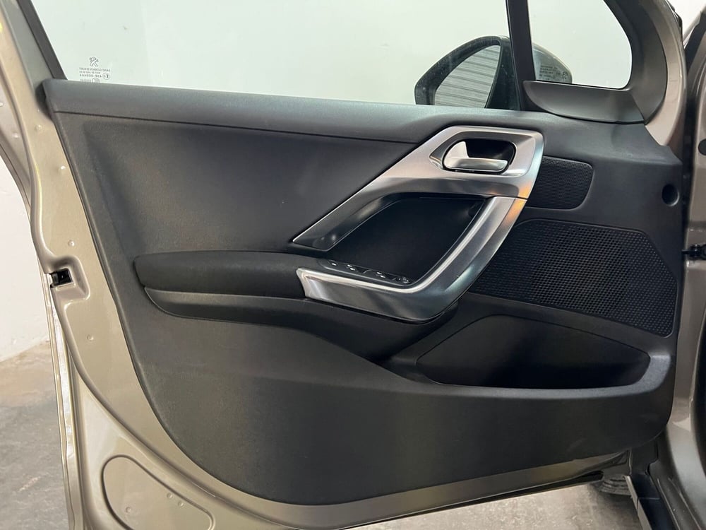 Peugeot 2008 usata a Bari (12)