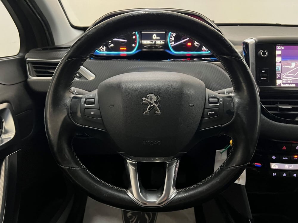 Peugeot 2008 usata a Bari (20)