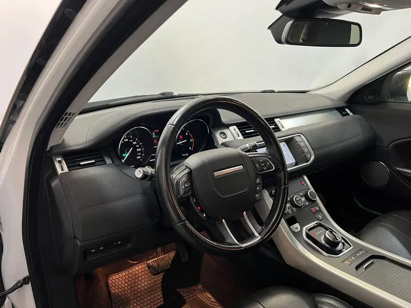 Land Rover Range Rover Evoque usata a Bari (14)