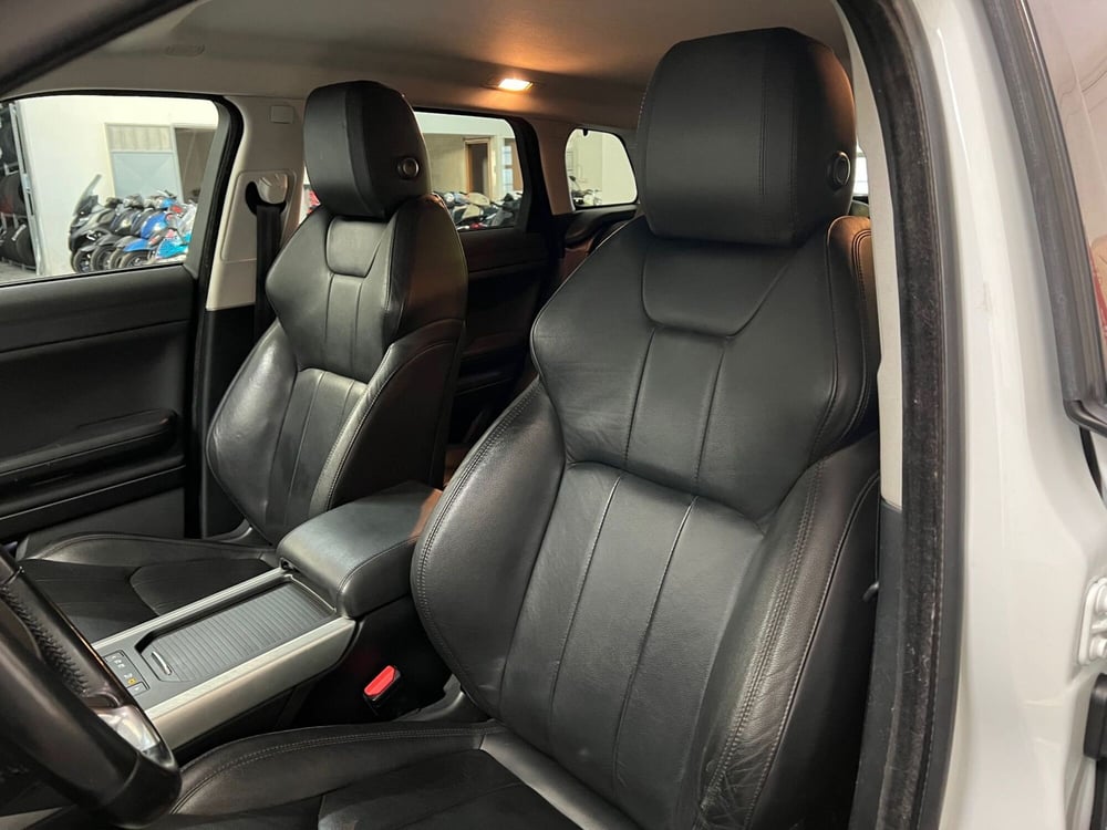 Land Rover Range Rover Evoque usata a Bari (15)