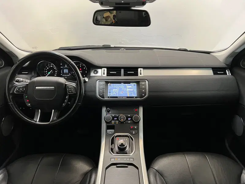 Land Rover Range Rover Evoque usata a Bari (18)