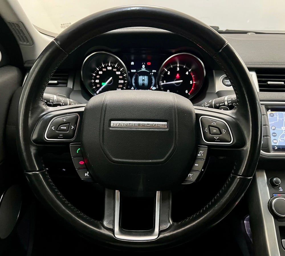 Land Rover Range Rover Evoque usata a Bari (20)