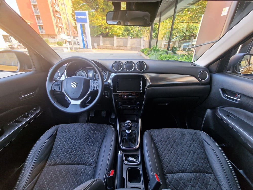 Suzuki Vitara usata a Milano (8)