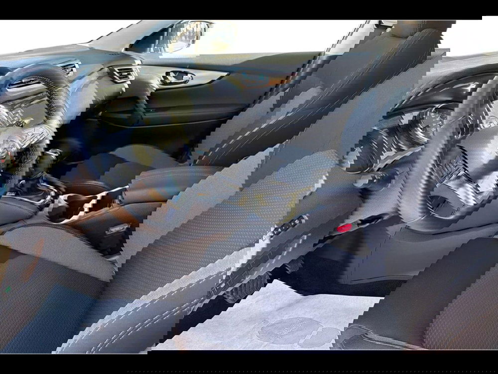 Nissan Qashqai usata a Arezzo (9)