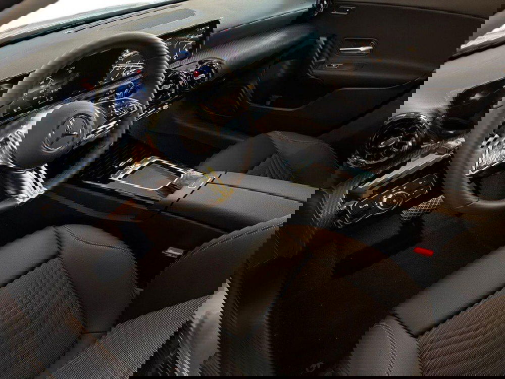 Mercedes-Benz Classe A Sedan nuova a Rimini (16)