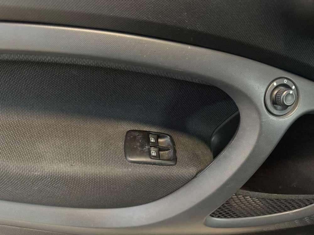 smart Fortwo usata a Macerata (17)