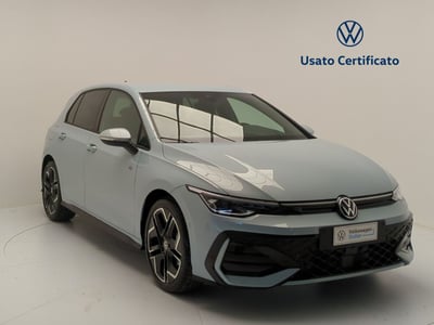 Volkswagen Golf 2.0 TDI 150 CV DSG SCR R-Line nuova a Pratola Serra
