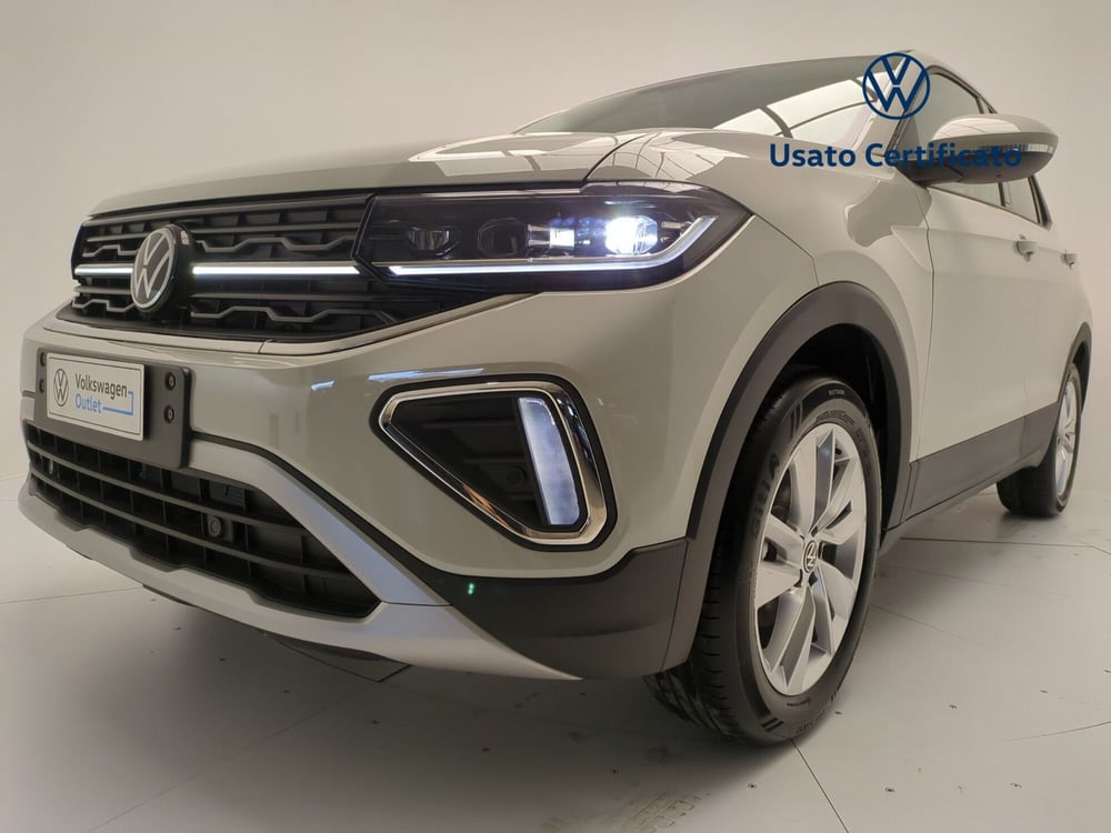 Volkswagen T-Cross nuova a Avellino (8)