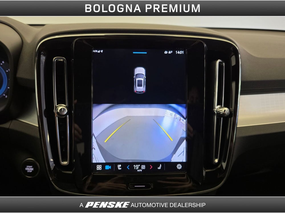 Volvo XC40 usata a Bologna (12)